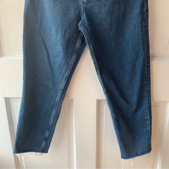 Abercrombie + Fitch Womens Jeans Blue Size 4S The Mom High Rise Button Fly - Picture 4 of 6